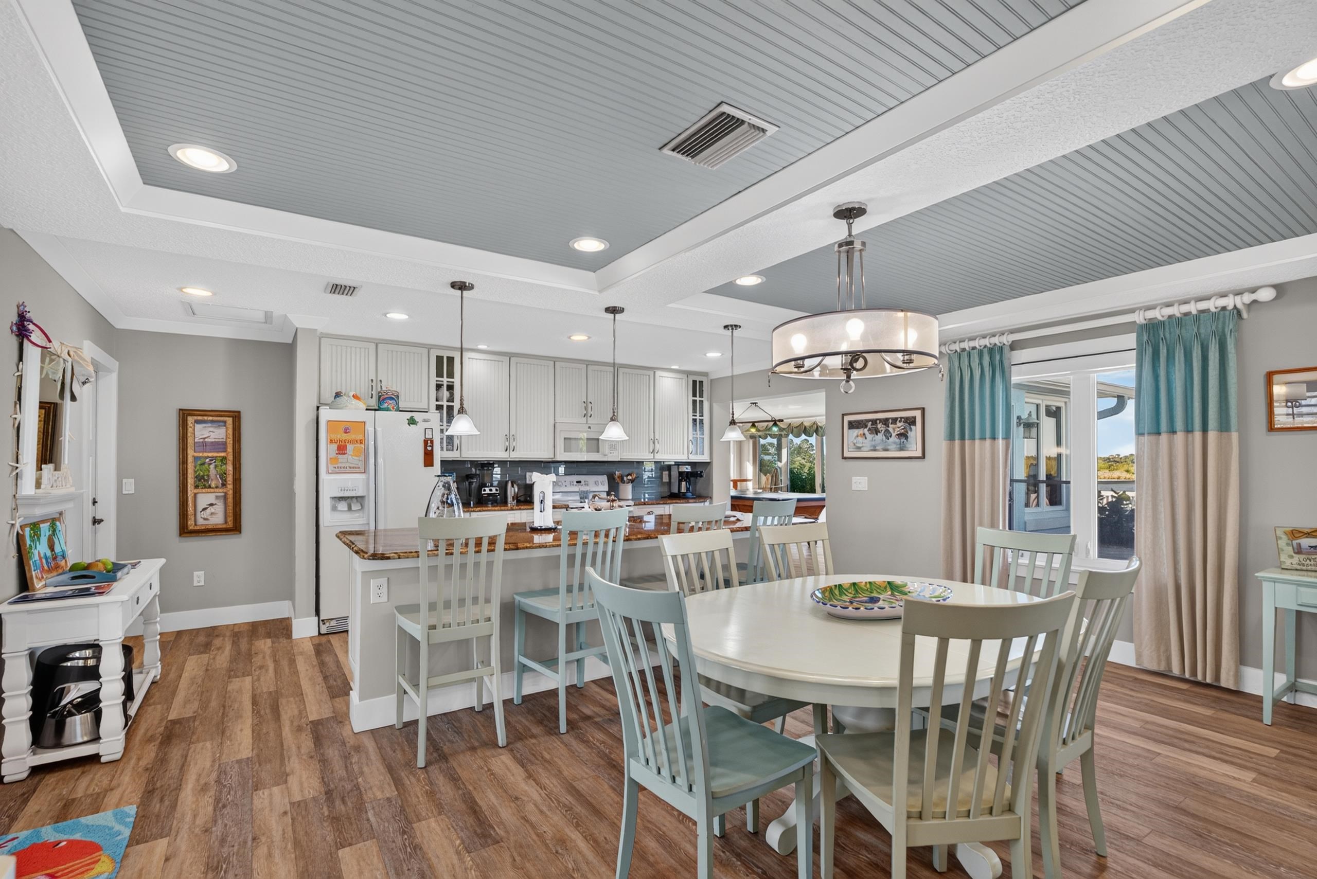 272 Ocean Palm Dr