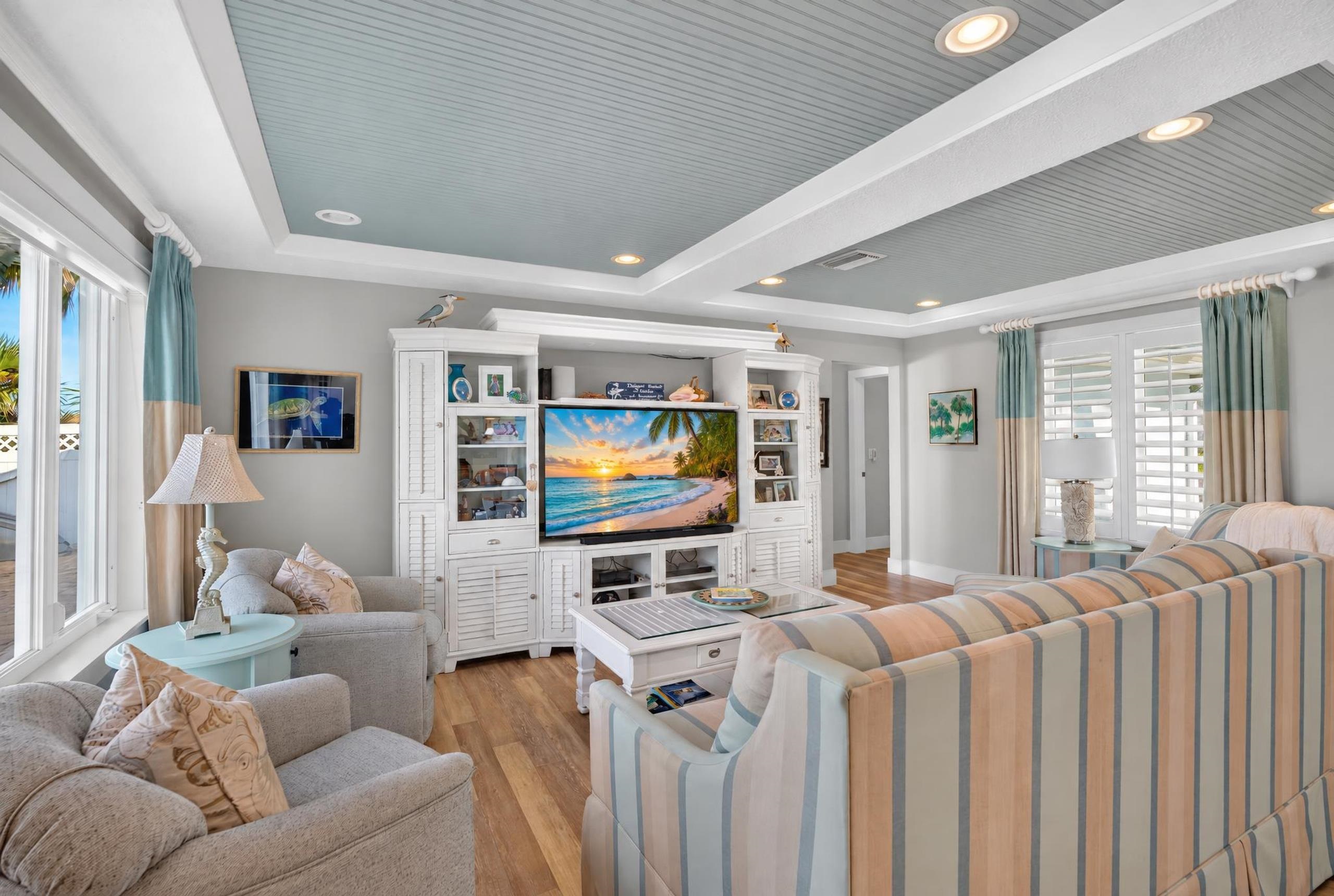 272 Ocean Palm Dr