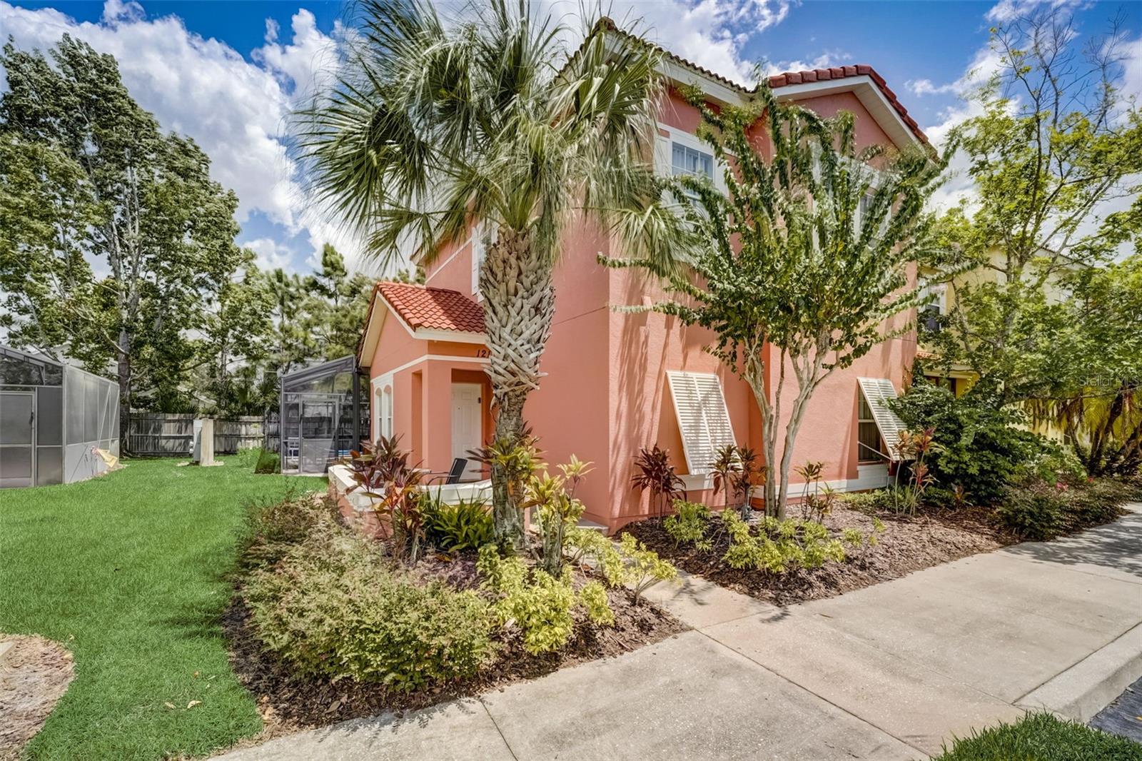 121 POMPANO BEACH DR