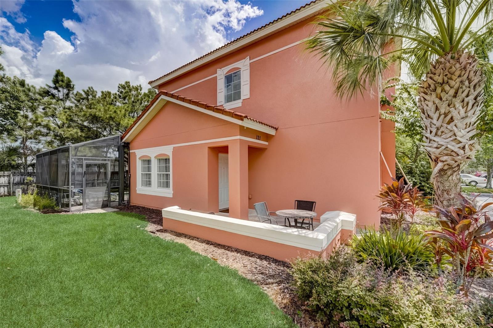 121 POMPANO BEACH DR