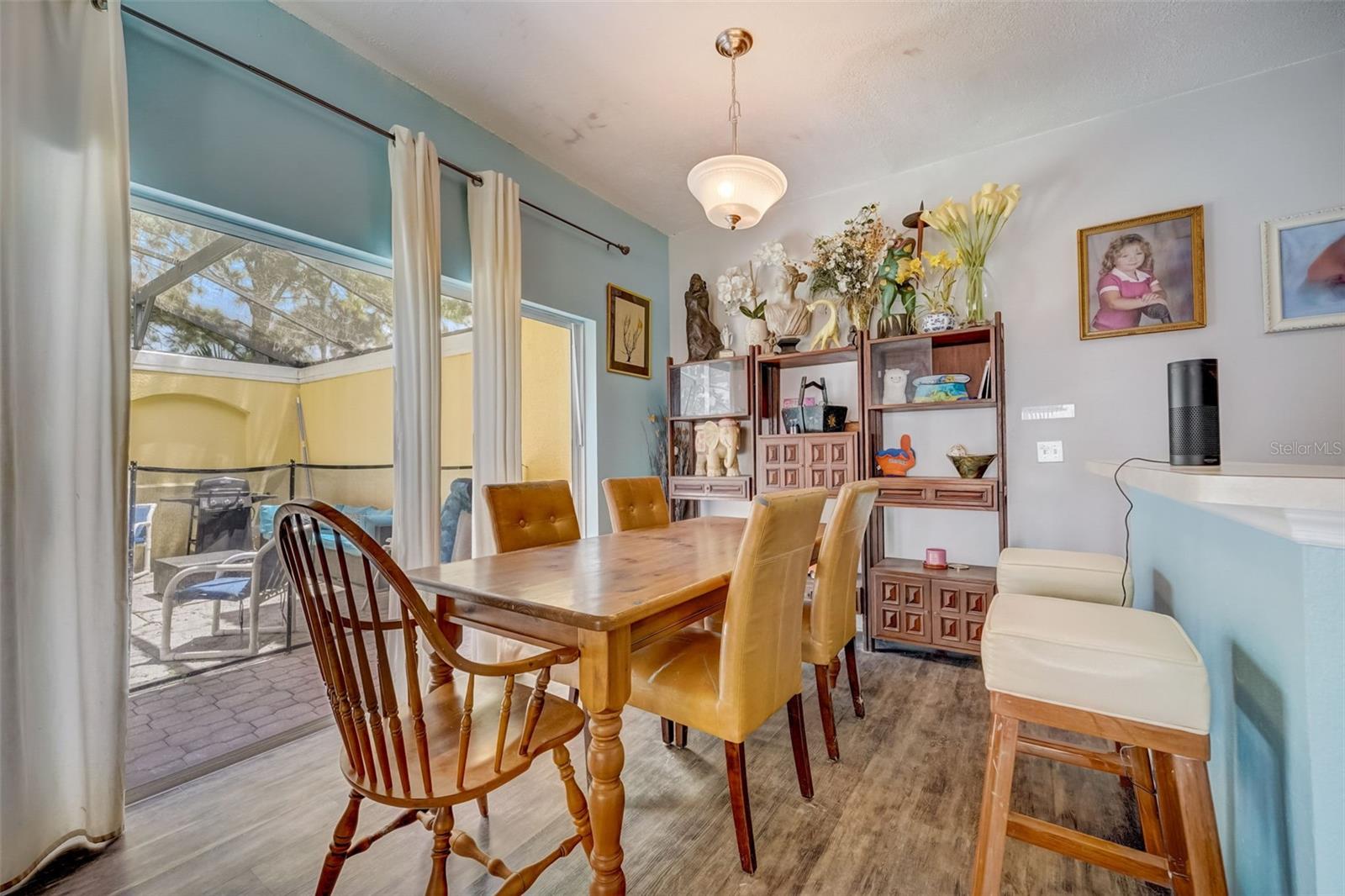 121 POMPANO BEACH DR