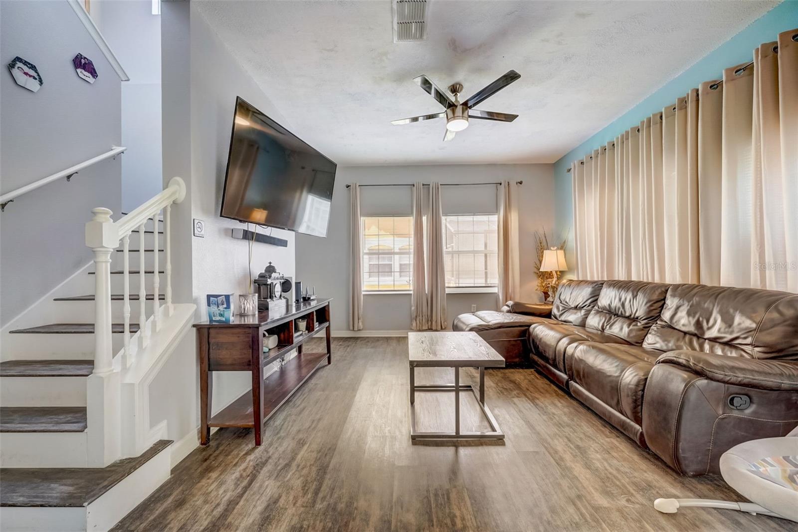 121 POMPANO BEACH DR