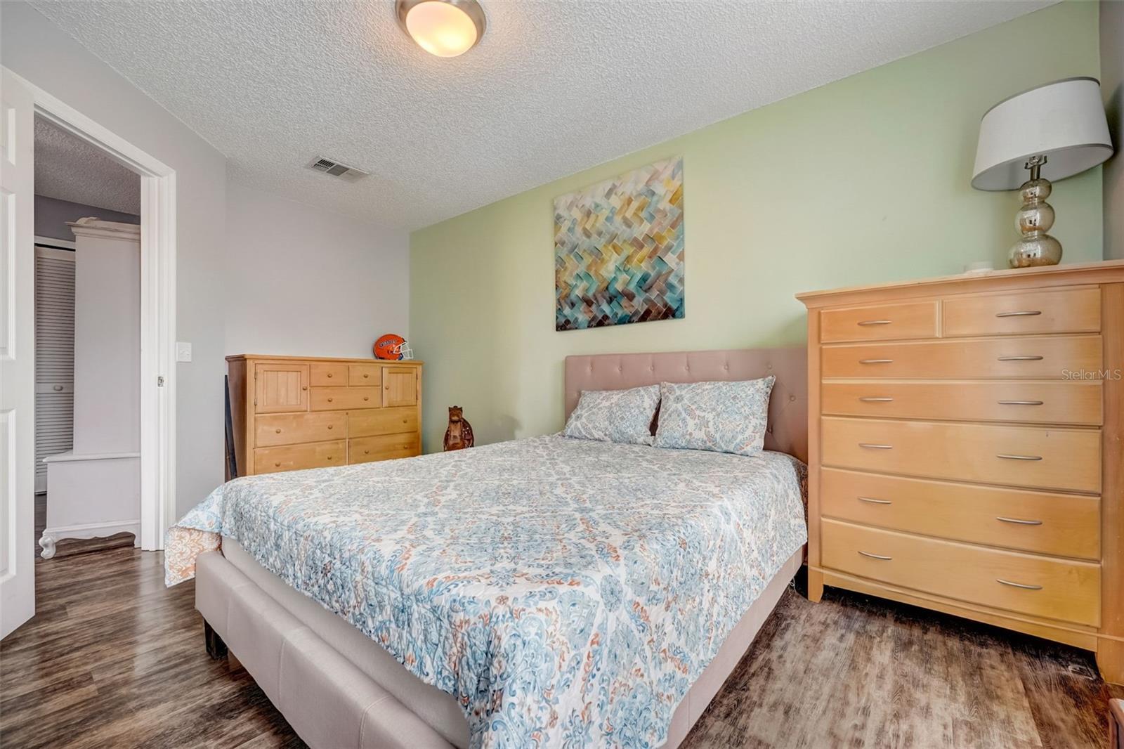 121 POMPANO BEACH DR