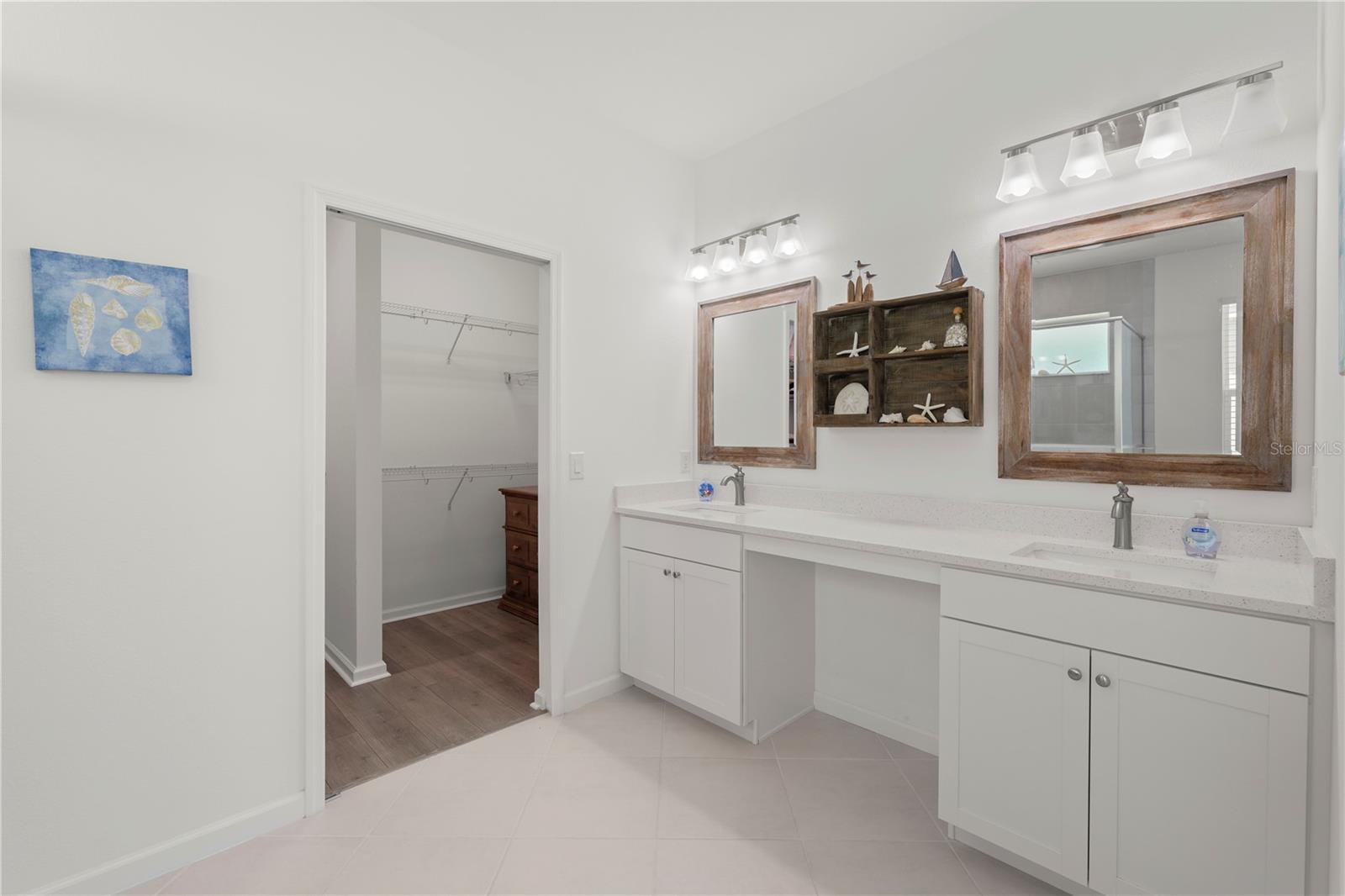 233 BLUE STARFISH PL