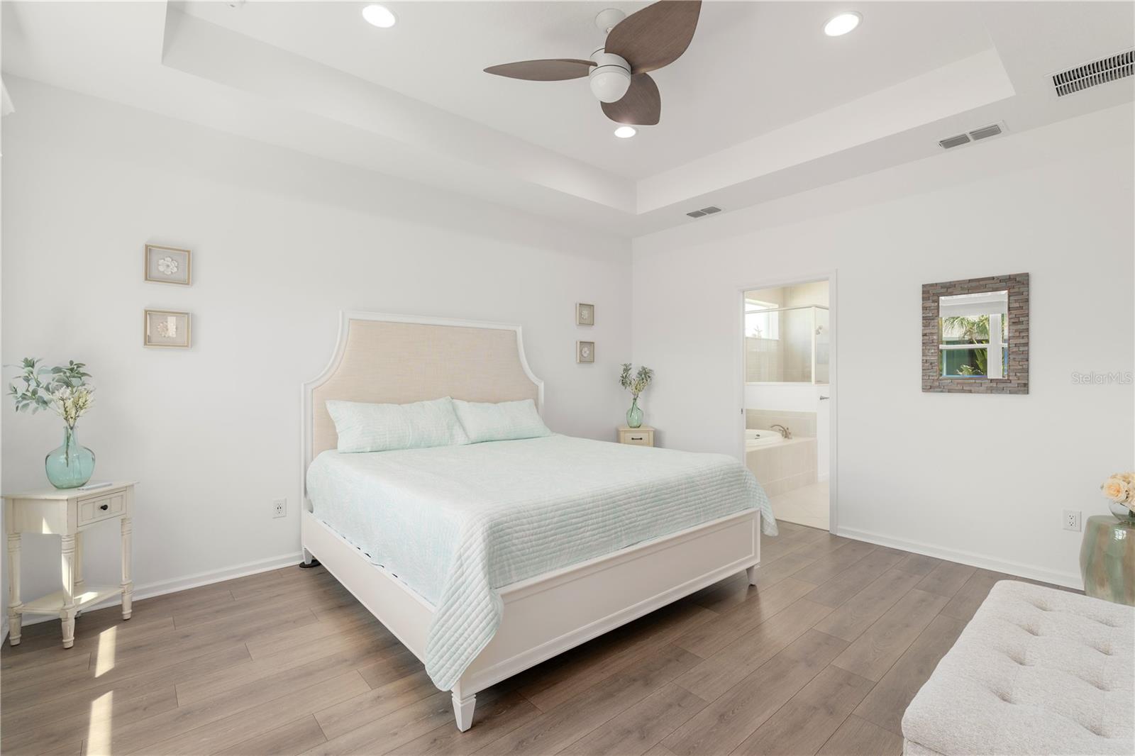 233 BLUE STARFISH PL