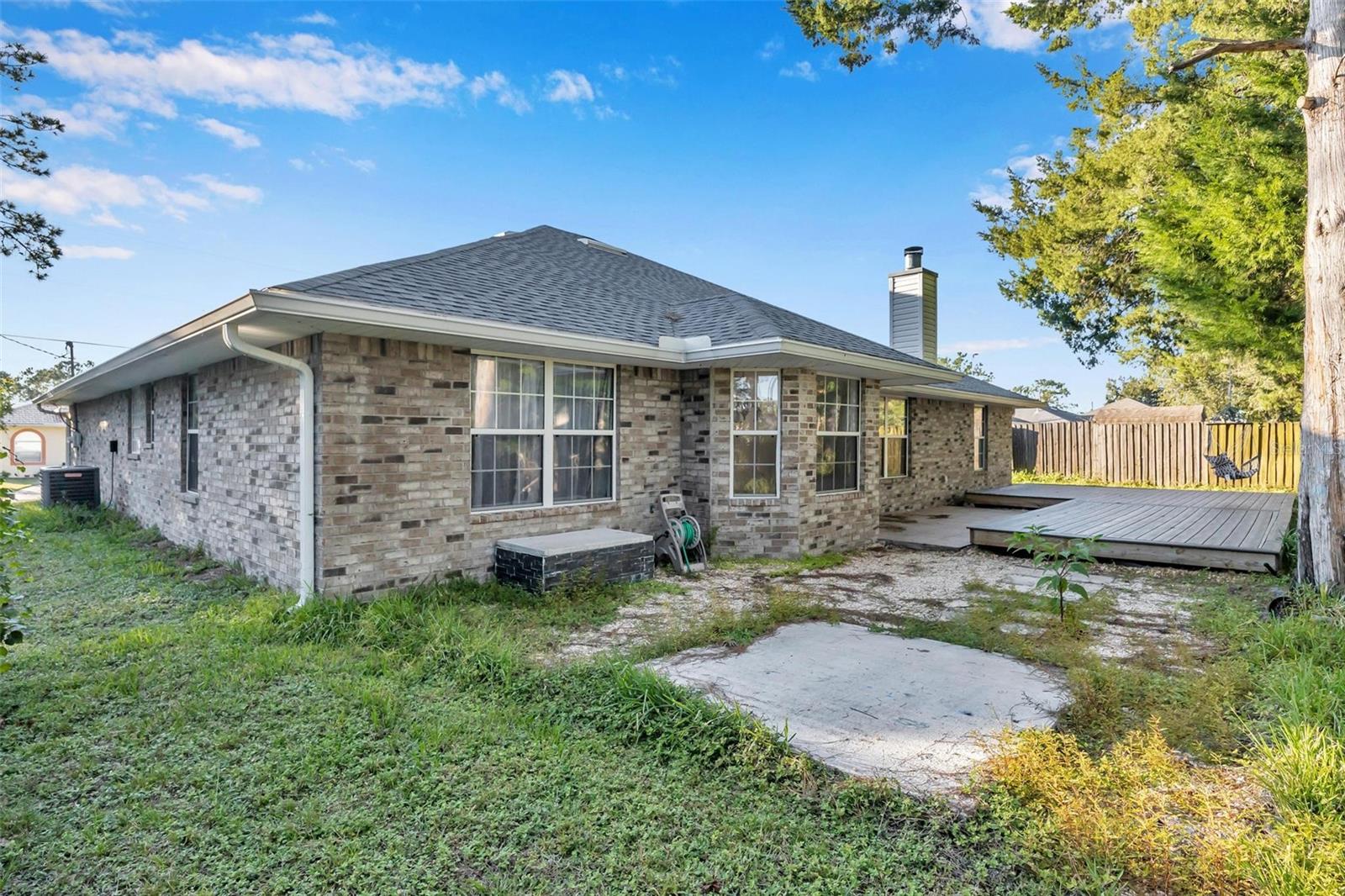 98 ROXBORO DR
