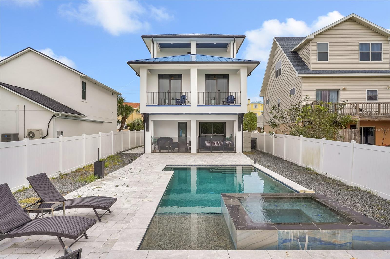 3306 N OCEAN SHORE BLVD