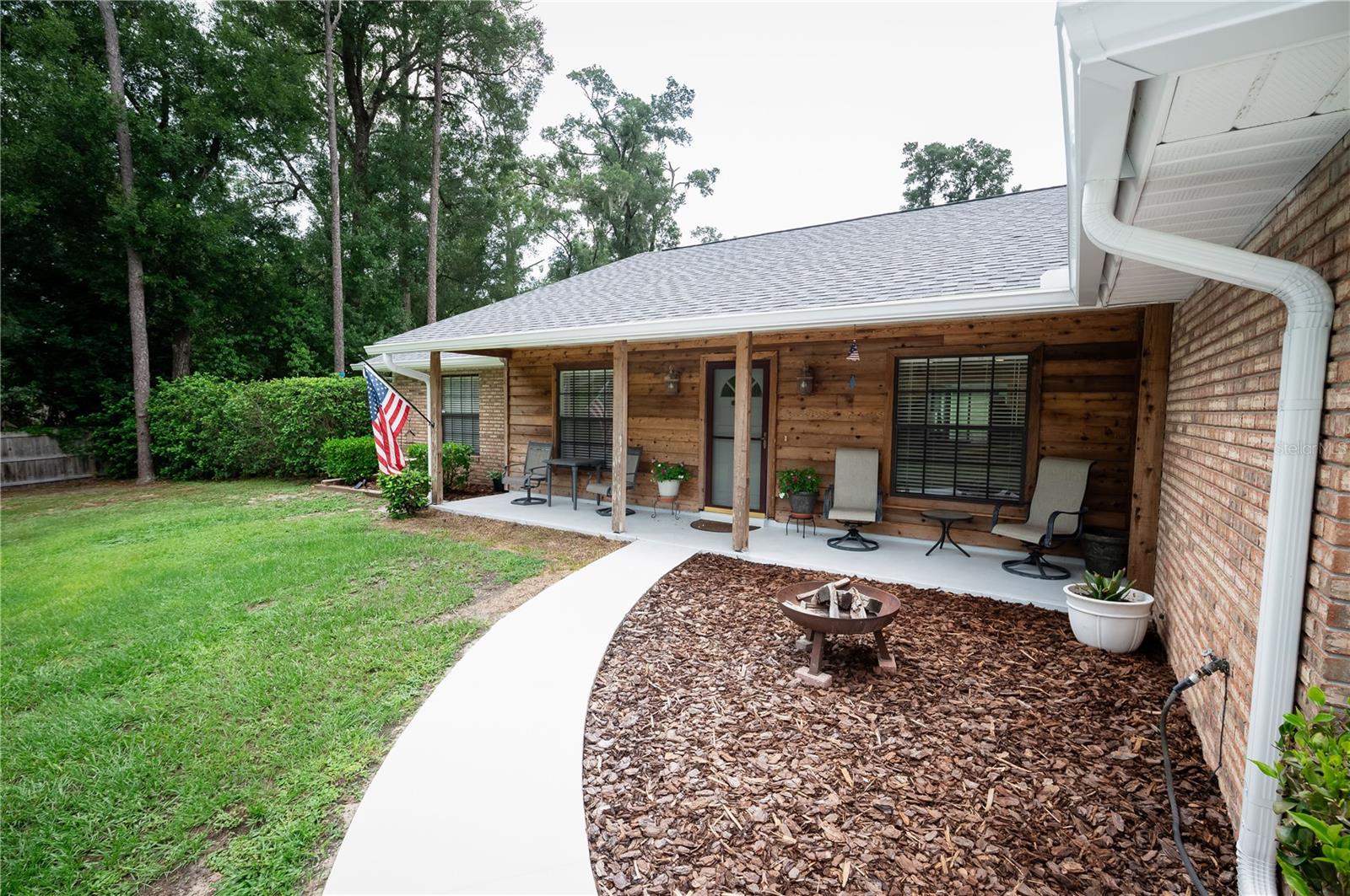 23816 OAK TREE DR