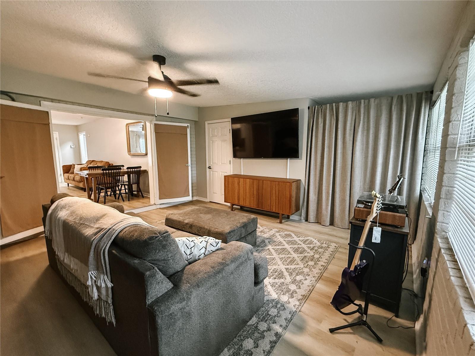 7413 LAKESHORE DR