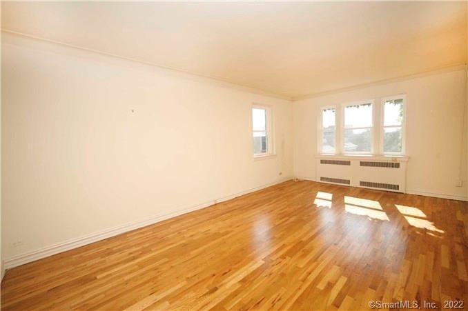 70 Strawberry Hill Avenue 3-3A