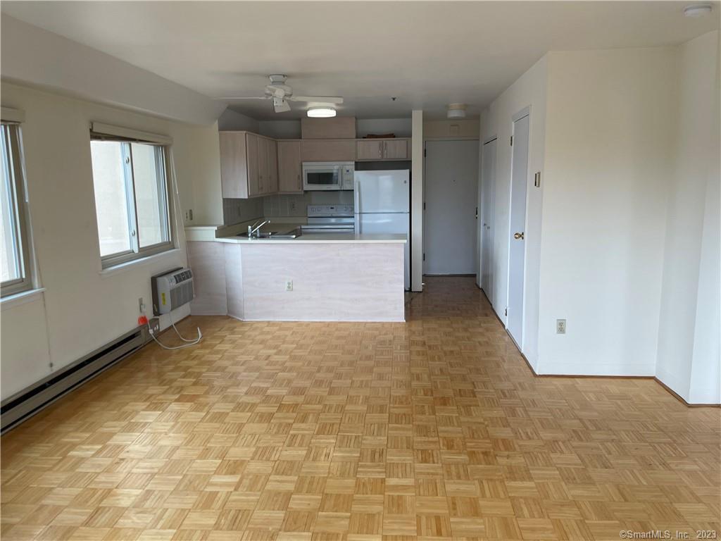 104 North Street APT 606