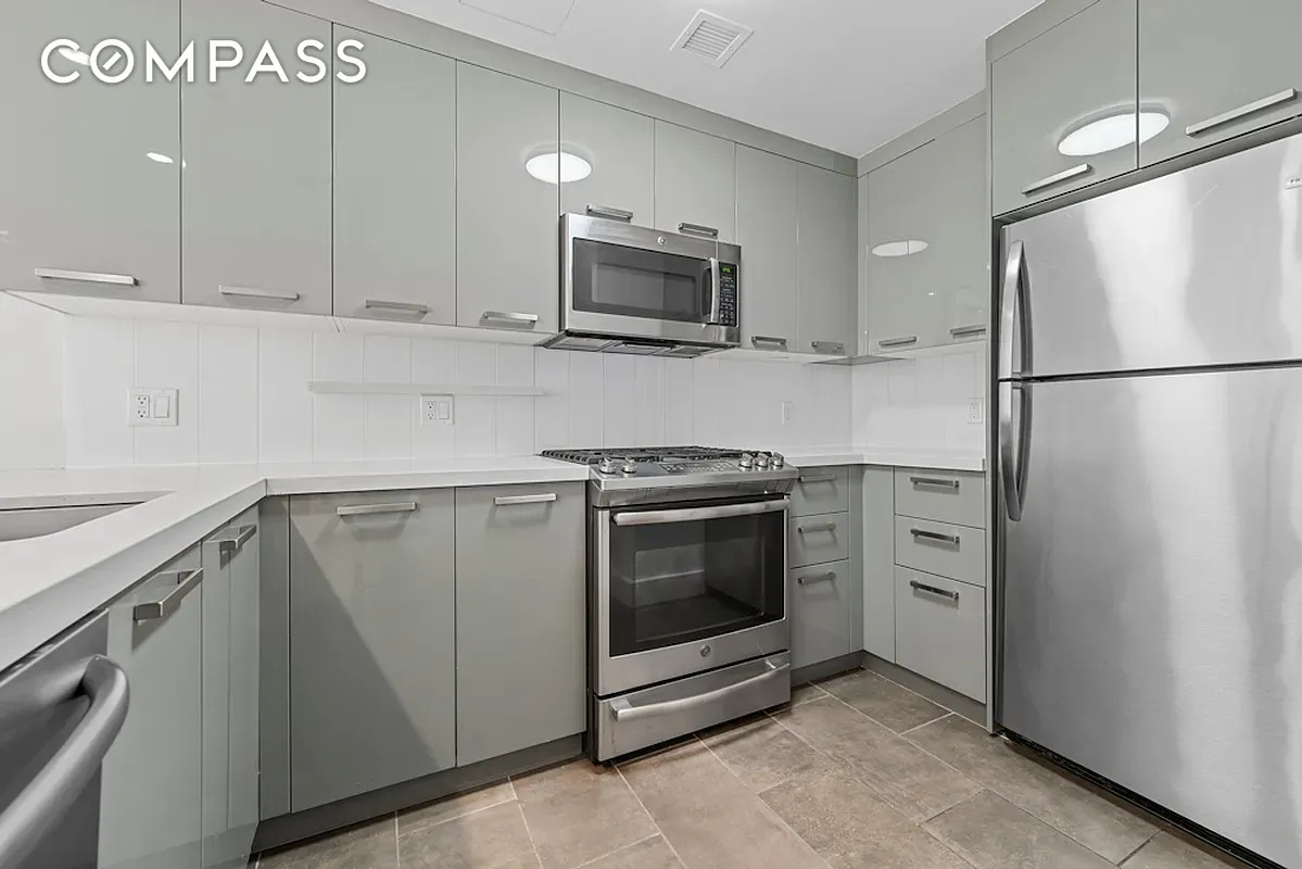 310 Clarkson Avenue 602