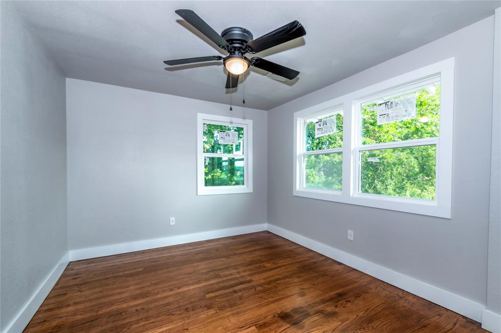 1538 E Walnut Street