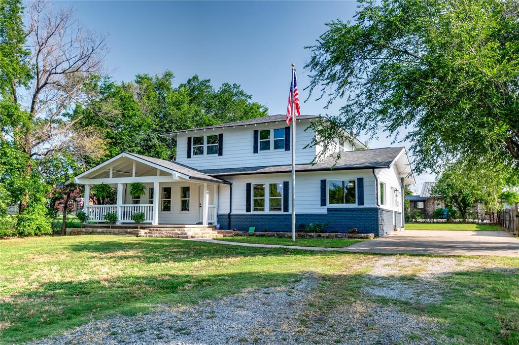 1538 E Walnut Street