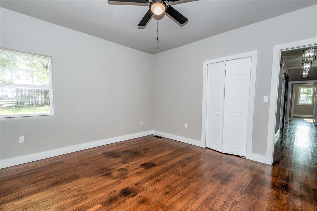 1538 E Walnut Street