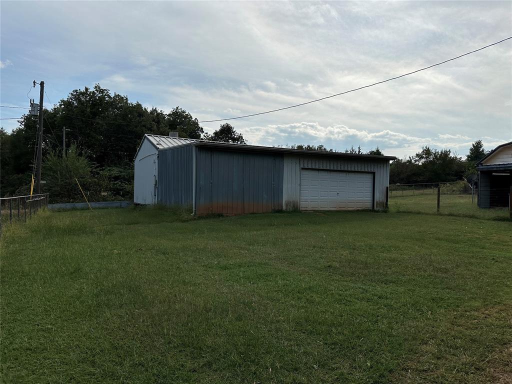 980721 S Oaktree Road