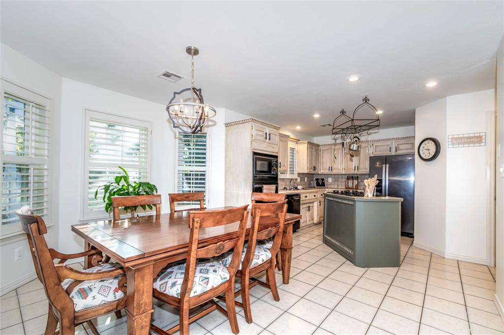 900898 S Oak Hill Drive