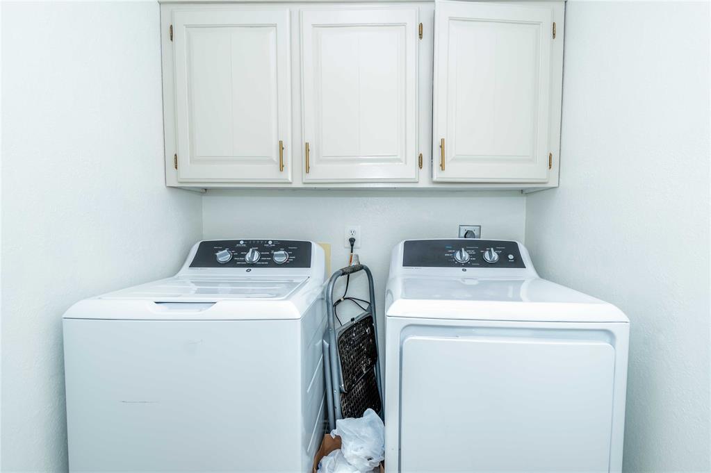 900898 S Oak Hill Drive