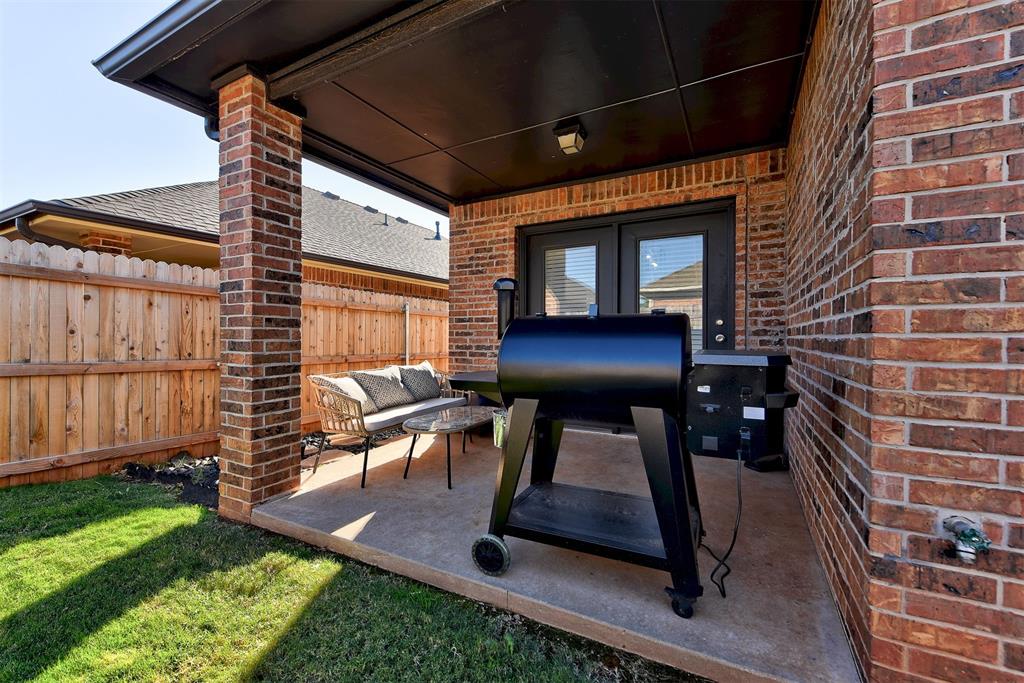 6805 NW 134th Terrace