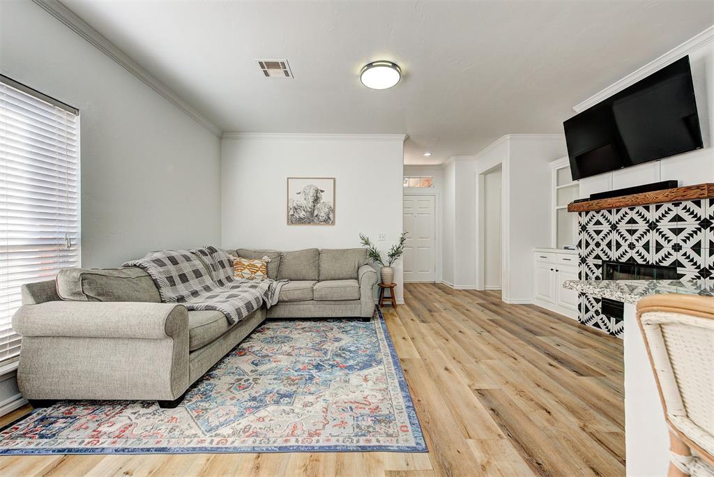 6805 NW 134th Terrace