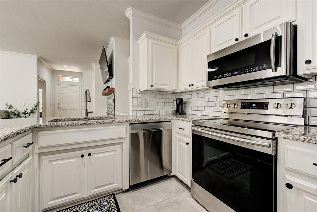 6805 NW 134th Terrace