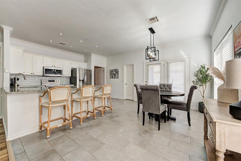 6805 NW 134th Terrace