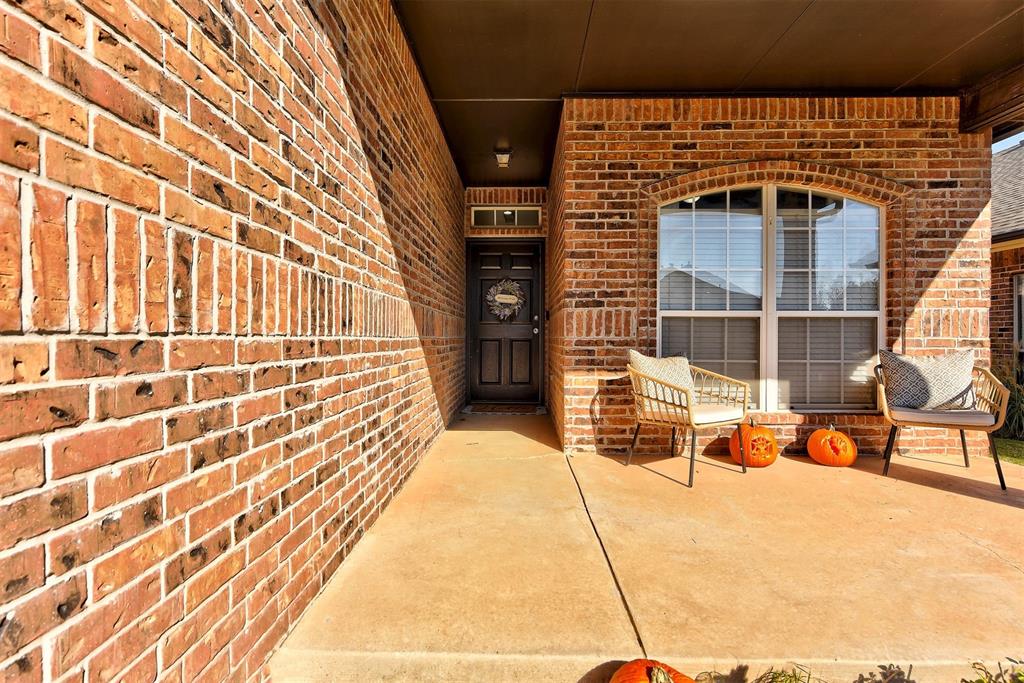 6805 NW 134th Terrace