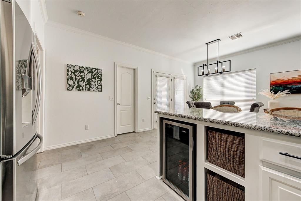 6805 NW 134th Terrace