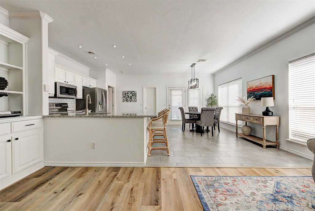 6805 NW 134th Terrace