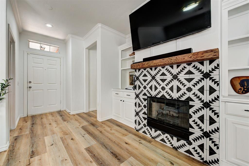 6805 NW 134th Terrace