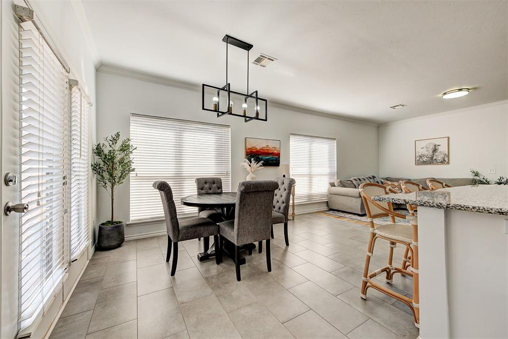 6805 NW 134th Terrace