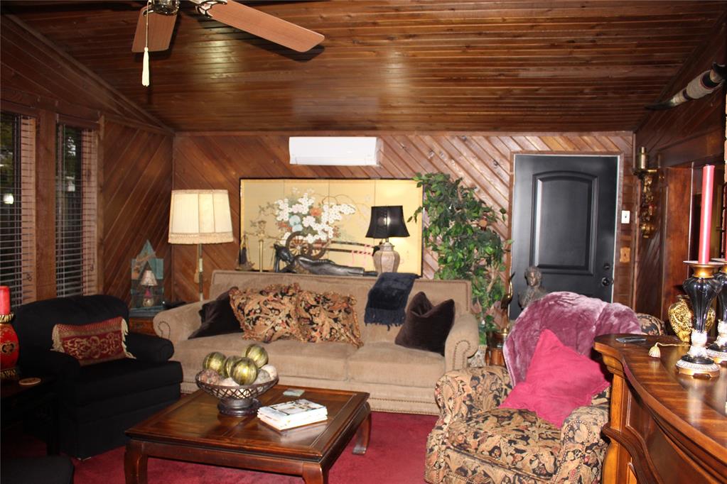 508 N Flanagan Avenue