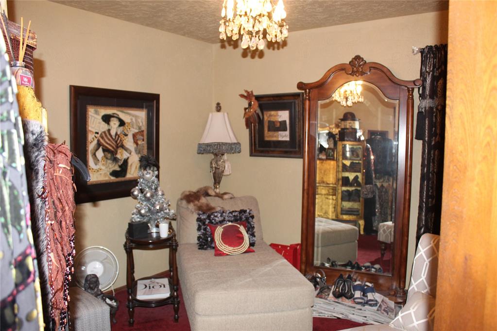 508 N Flanagan Avenue