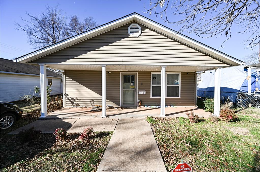113 N Iowa Avenue