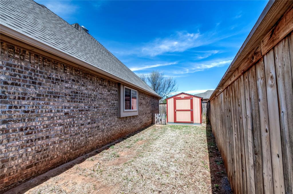 1909 NW 193rd Circle