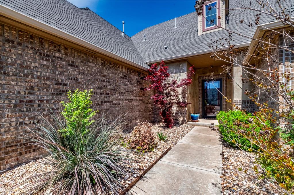 1909 NW 193rd Circle