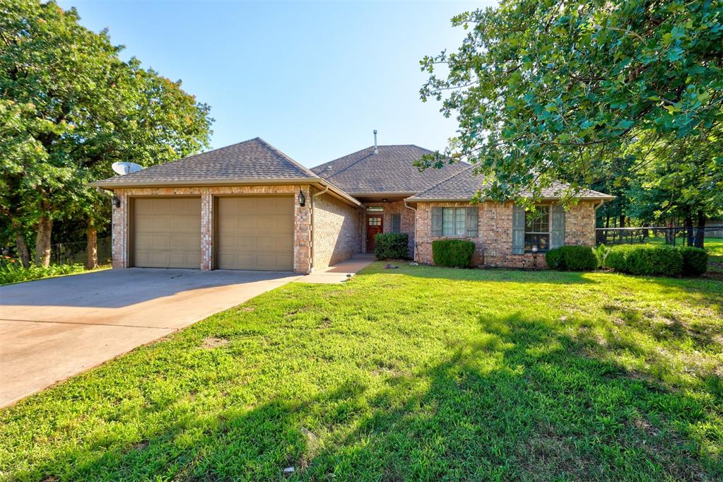 1083 Hidden Oaks Way