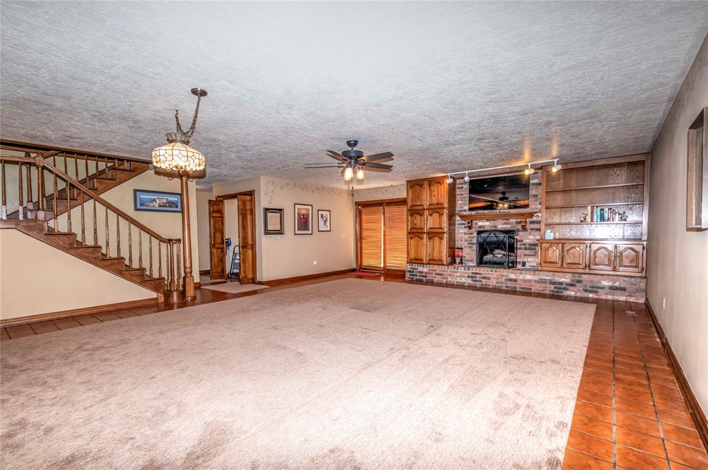 870776 S Hickory Lane