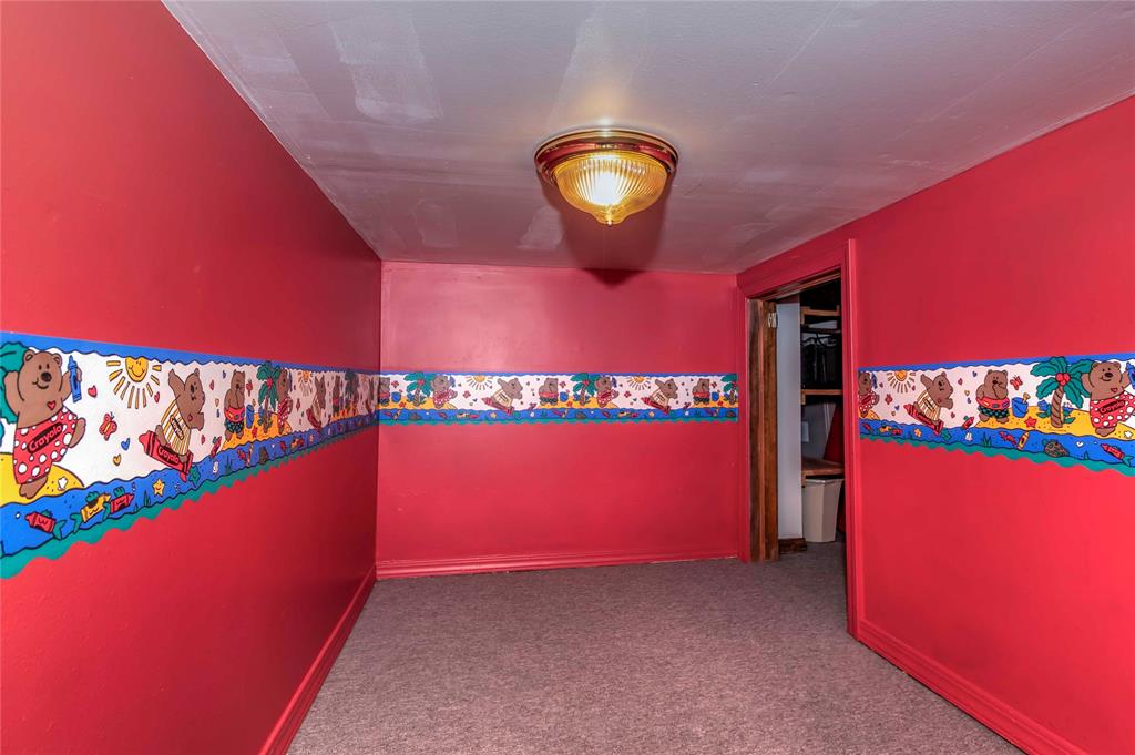 870776 S Hickory Lane