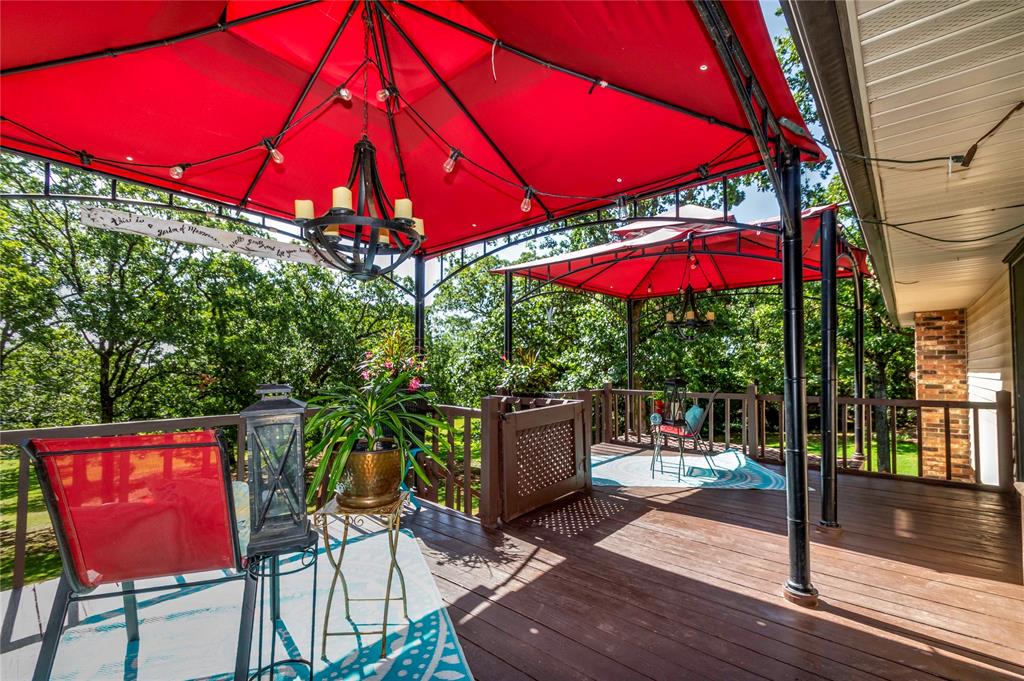 870776 S Hickory Lane