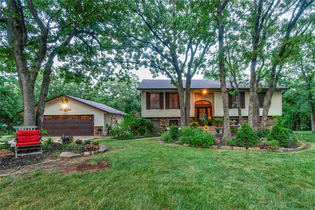 870776 S Hickory Lane