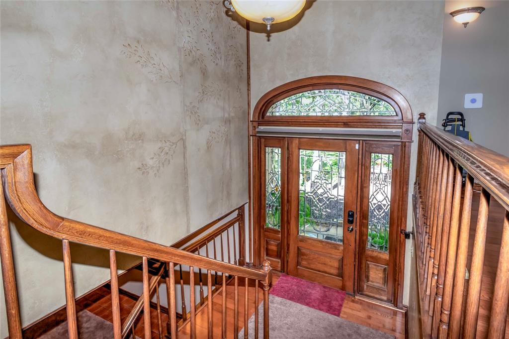 870776 S Hickory Lane