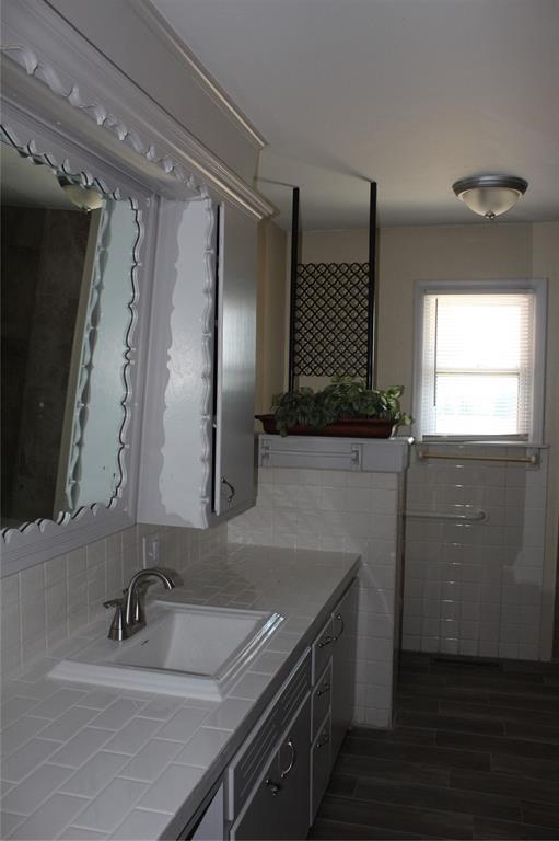 341559 E Highway 105 Highway