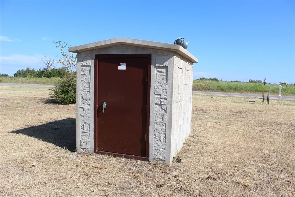 341559 E Highway 105 Highway