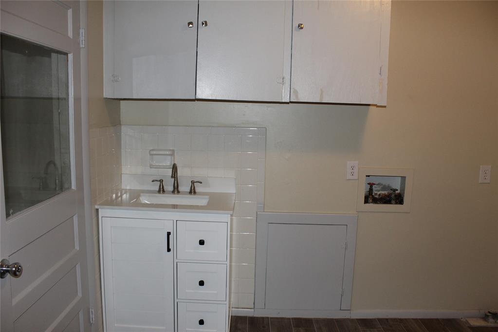 341559 E Highway 105 Highway