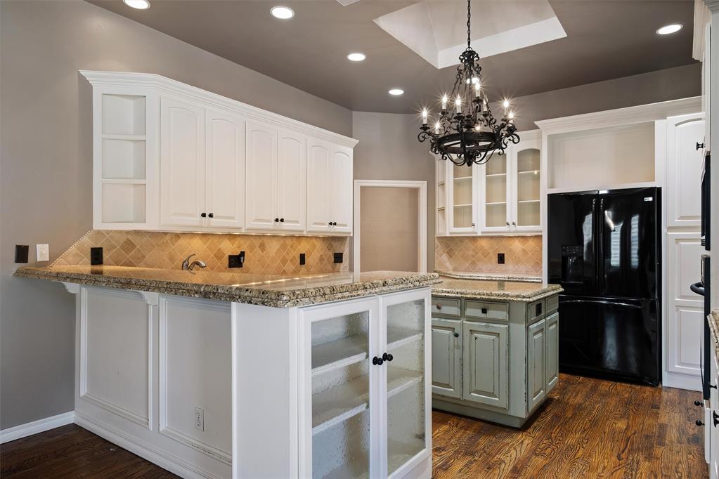 5904 Oak Forest Road