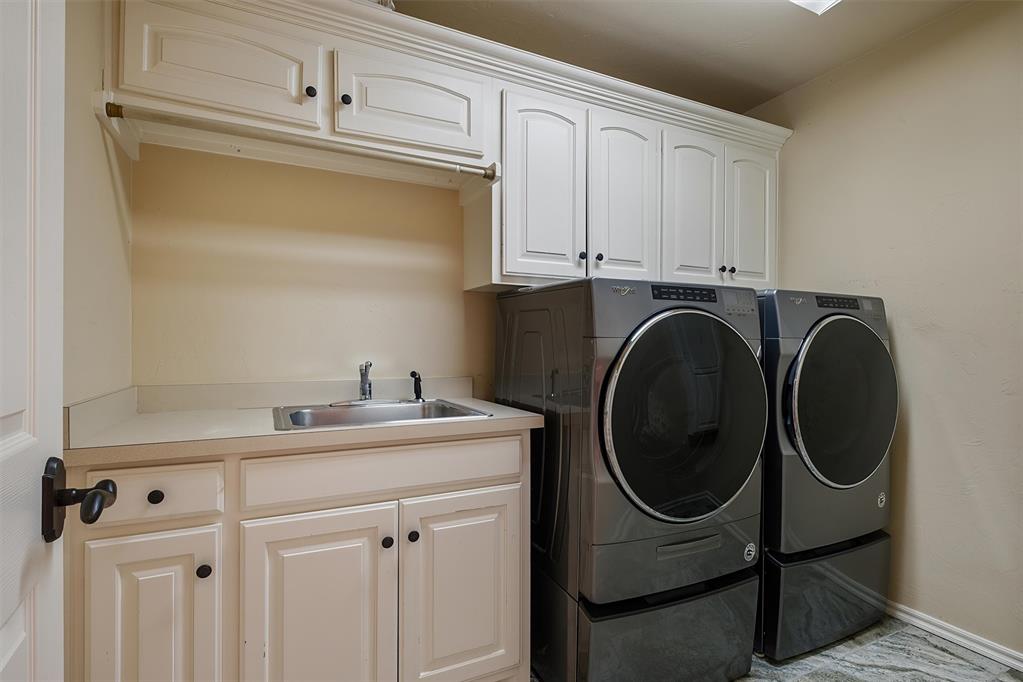 5904 Oak Forest Road