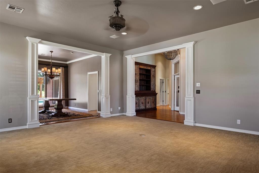 5904 Oak Forest Road