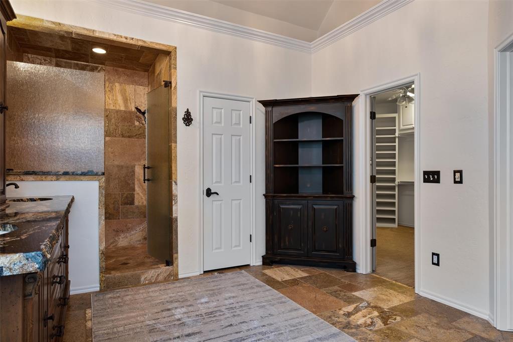 5904 Oak Forest Road