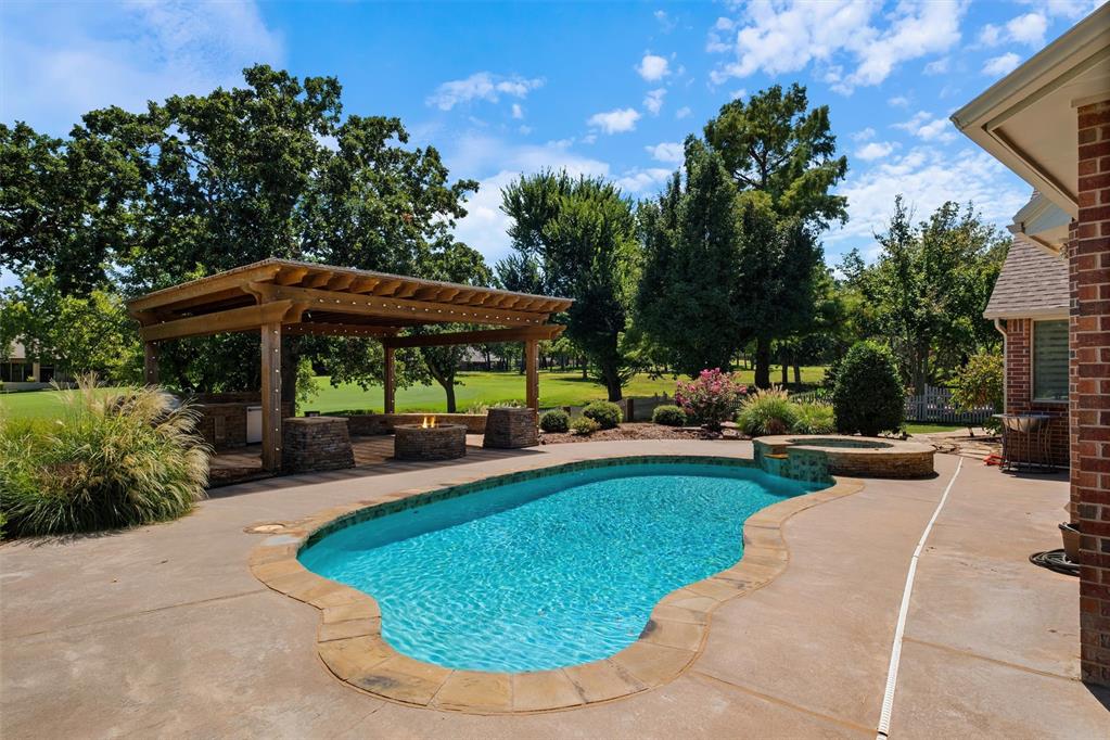 5904 Oak Forest Road